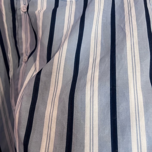 Simons short sleeve button down collared shirt - Picture 6 of 12